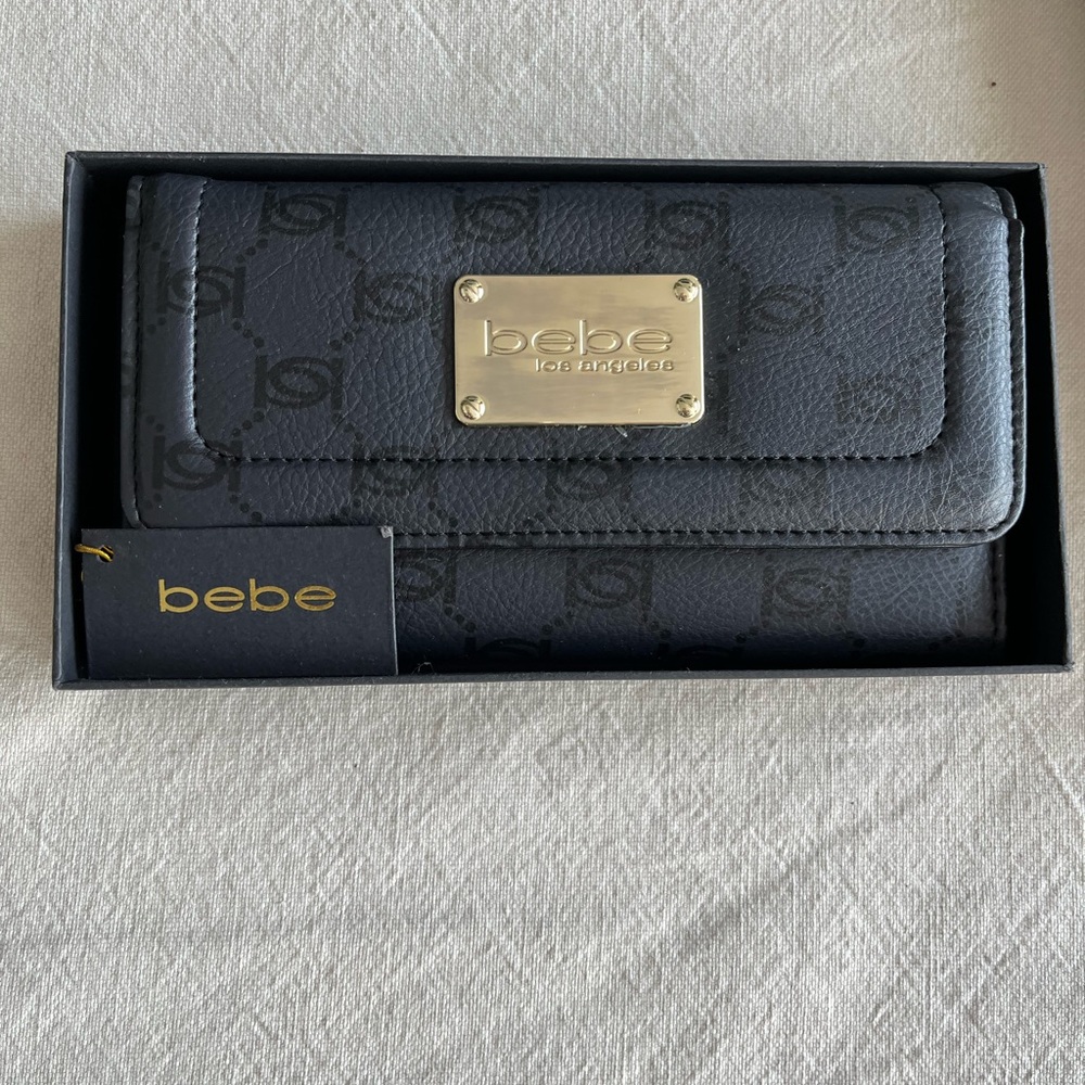 Bebe charcoal gray wallet. New in box w tags